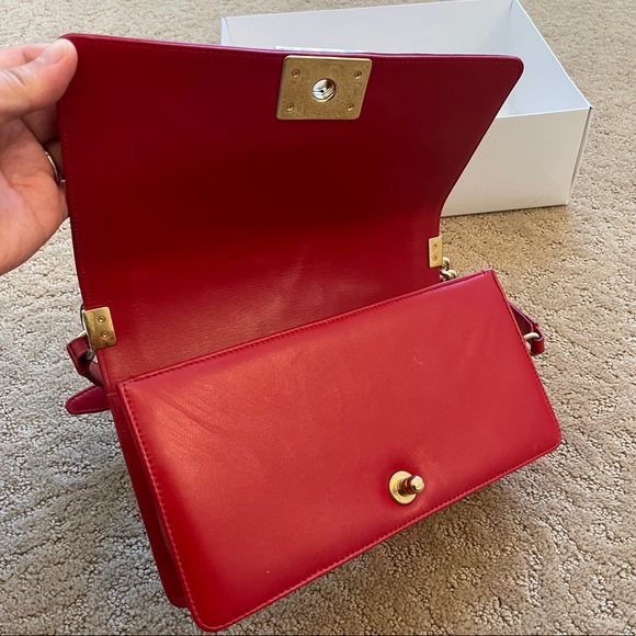 Chanel Boy bag medium size - Picture 5 of 11